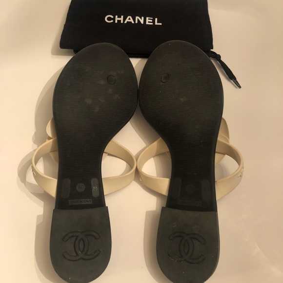 Chanel Camelia flip flops - Picture 5 of 7